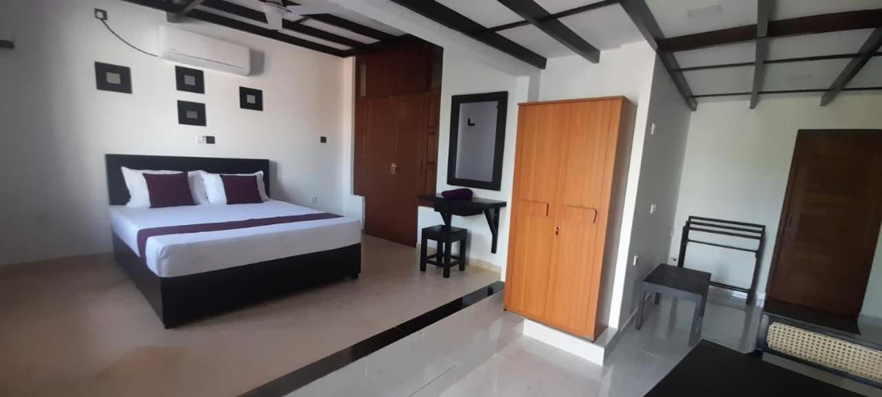 Sobaya Residence Ambalantota Luaran gambar