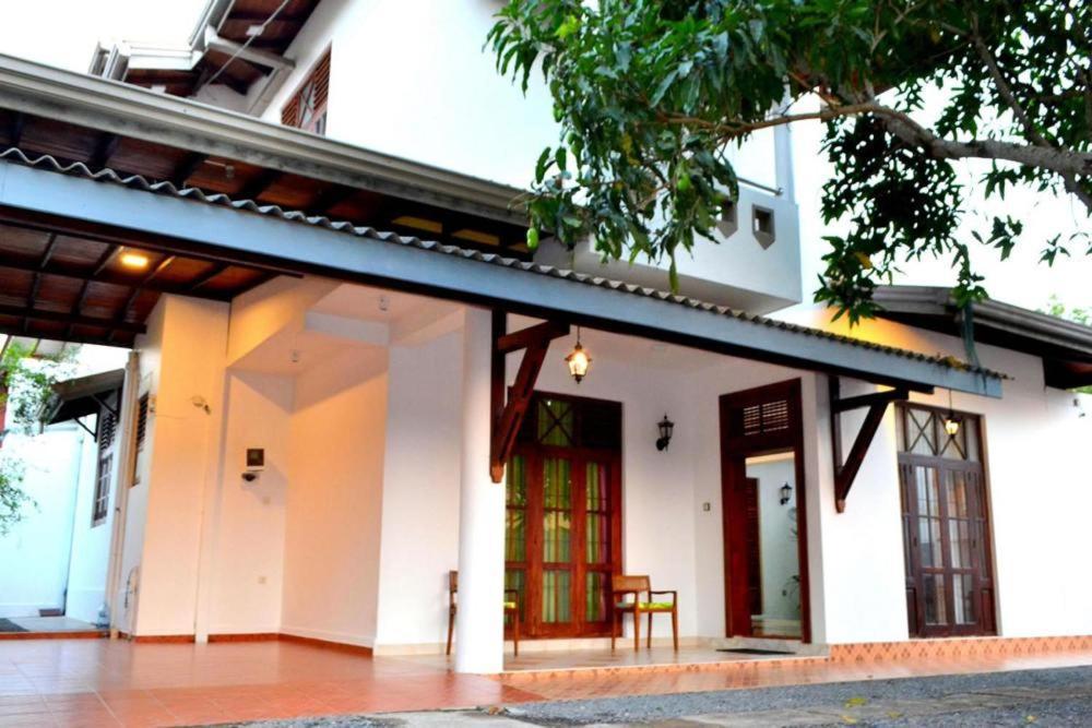 Sobaya Residence Ambalantota Luaran gambar