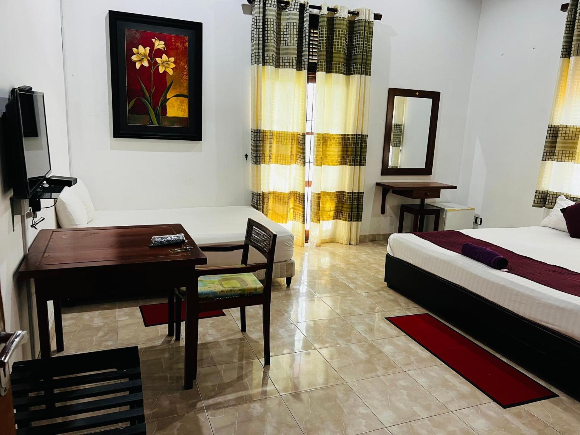 Sobaya Residence Ambalantota Luaran gambar